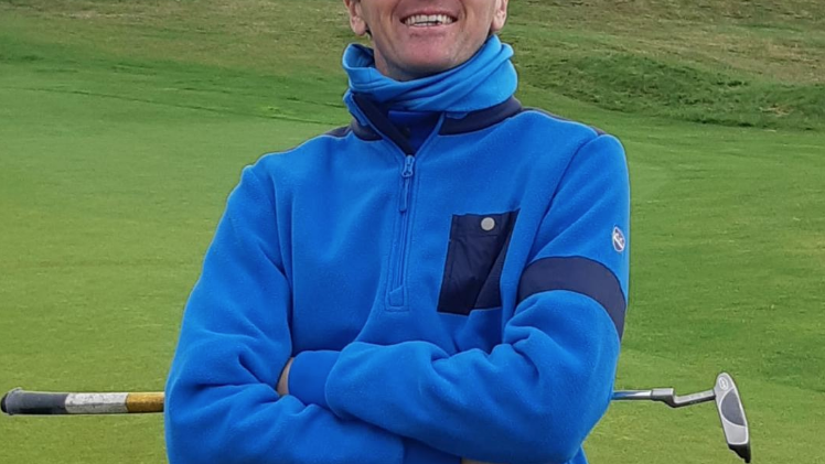 PGA pro plays all 14 Open venues by bike for Golf Foundation